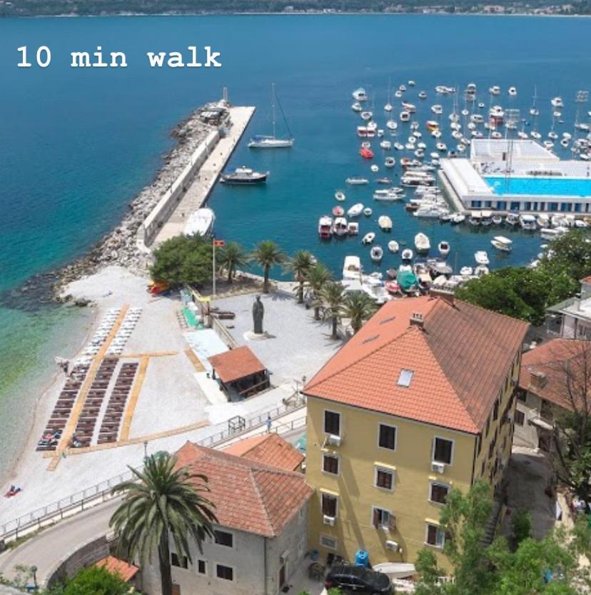 Napjacu With Own Parking And Garden Apartment Herceg Novi Bagian luar foto